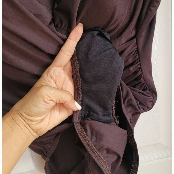 MiracleSuit Tummy Control Ruched OnePiece 14 - Picture 9 of 11